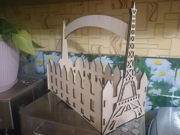 Laser Cut Eiffel Tower Flower Box Candy Basket Free CDR Vectors Art