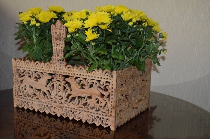 Antique French Flower Basket Free PDF File