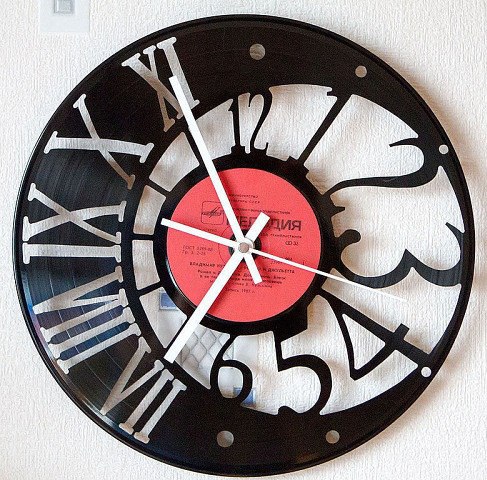 Laser Cut Cool And Unique Vinyl Wall Clock Free CDR Vectors Art